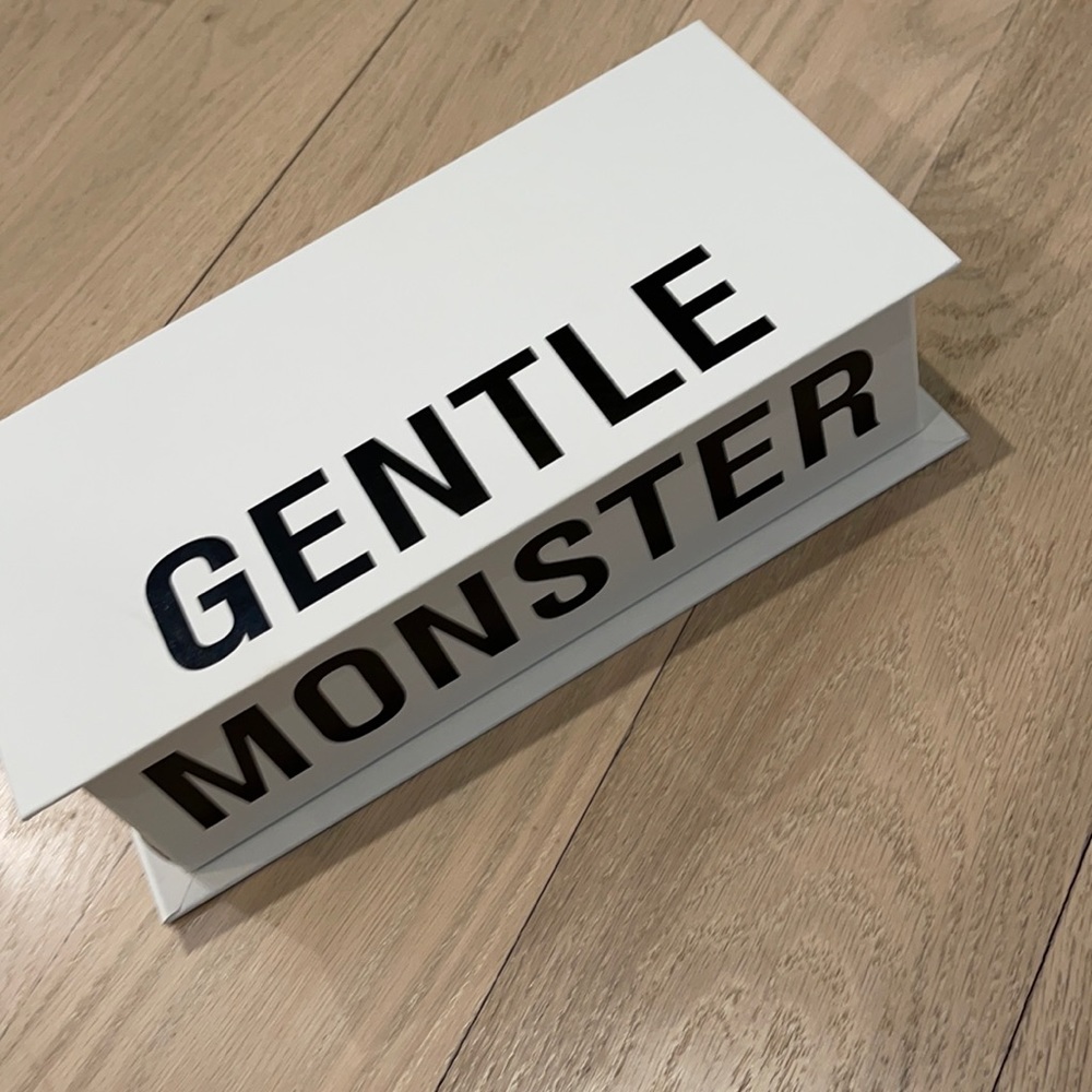 Gentle Monster sunglass box